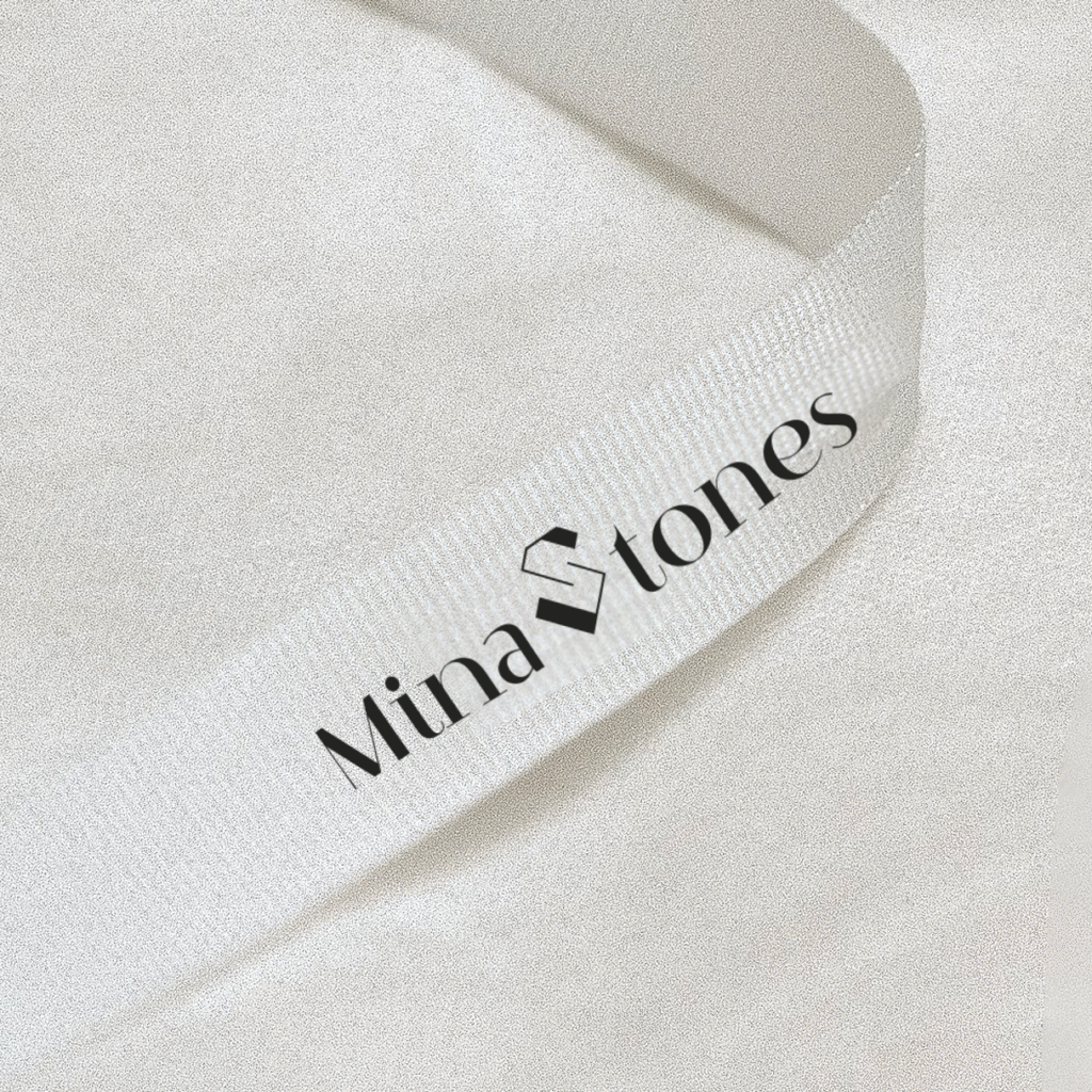 Feminine african style jewelry logo design for Mina Stones, a handmade jewellery brand, the creator as well as the stones come from Nigeria.